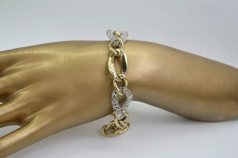 Yellow & white Italian gold fancy bracelet cb141