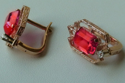 Boucles d’oreilles en or rose soviétique russe 14k 585 vec093 alexandrite rubis émeraude saphir ...