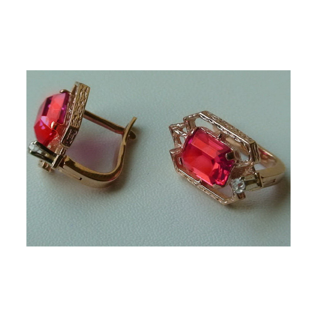 Boucles d’oreilles en or rose soviétique russe 14k 585 vec093 alexandrite rubis émeraude saphir ...