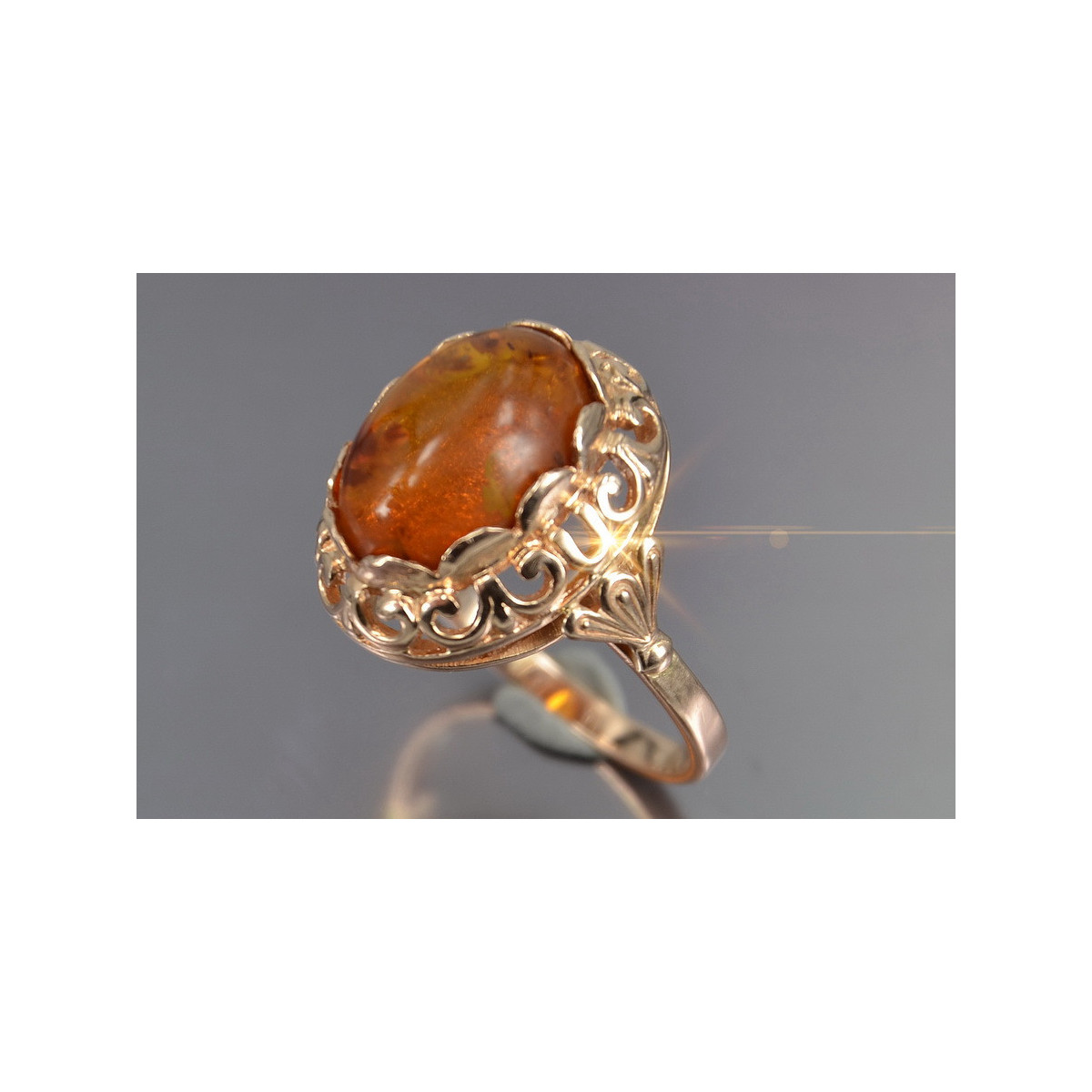 Rose russe rose soviétique rouge URSS 585 583 bague ambre or vrab054