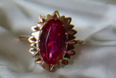 Russisch Sowjetrosa 14 Karat 585 Gold Alexandrit Rubin Smaragd Saphir Zirkon Ring vrc115