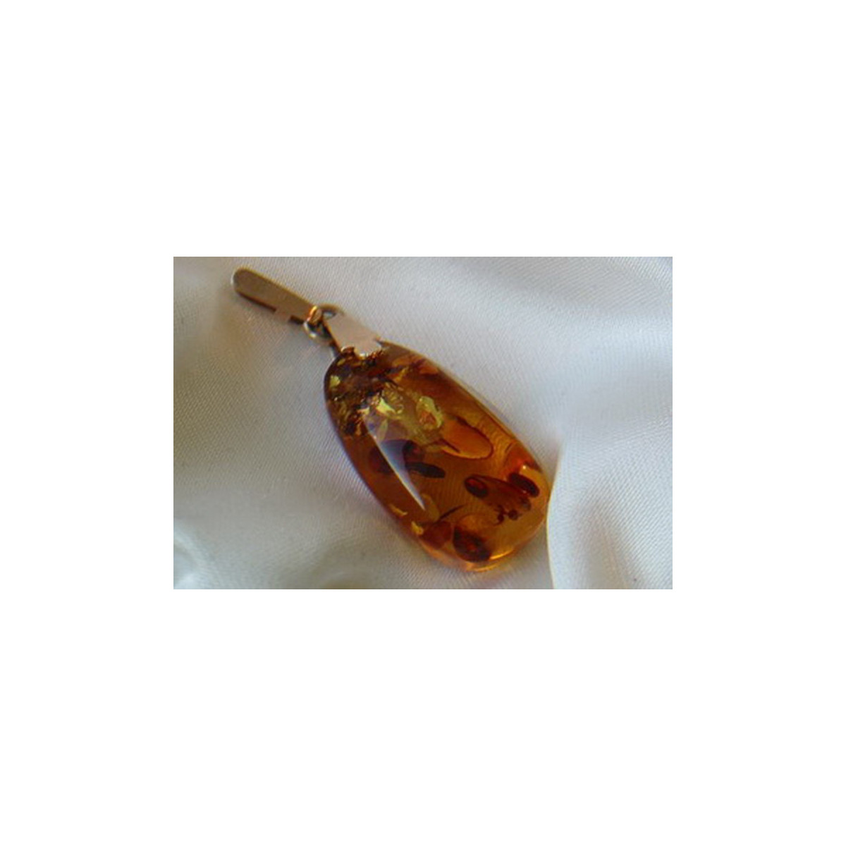 "Original Amber Pendant with Vintage 14K Rose Gold Setting" vpab011