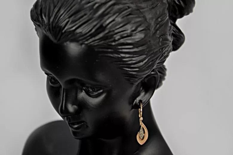 "Exquisitos Aretes de Hoja Vintage en Oro Rosa 14k Sin Piedras" ven193