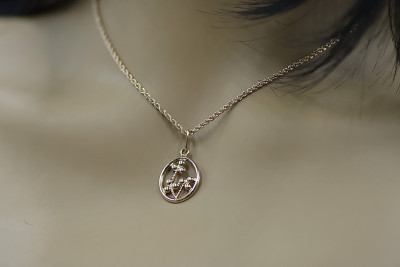 Autentyczny Vintage Wisiorek z Różowego Złota 14k w Kształcie Liścia Bez Kam vpn064