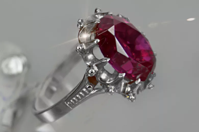 Russe soviétique rose 14k 585 or Alexandrite Rubis Émeraude Saphir Zircon bague vrc079