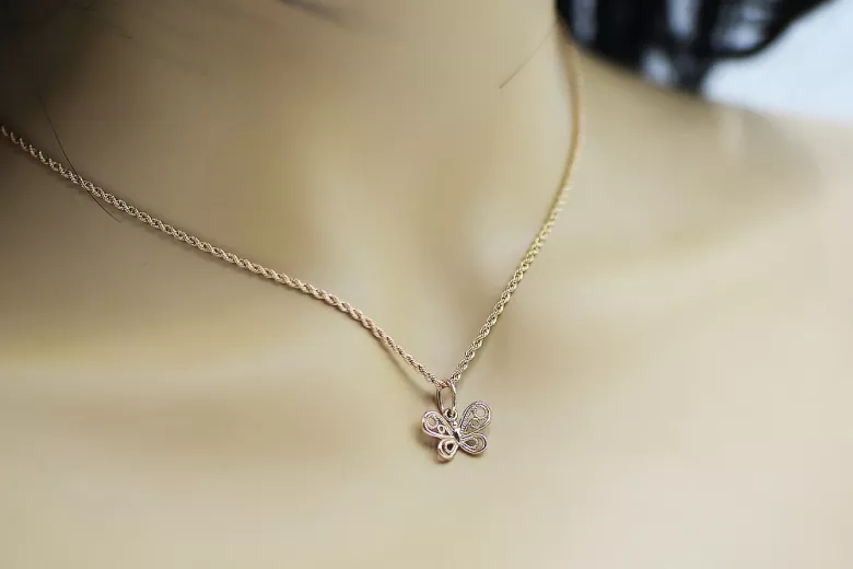 "Colgante de Mariposa en Oro Rosa Vintage de 14k Sin Piedras" vpn062