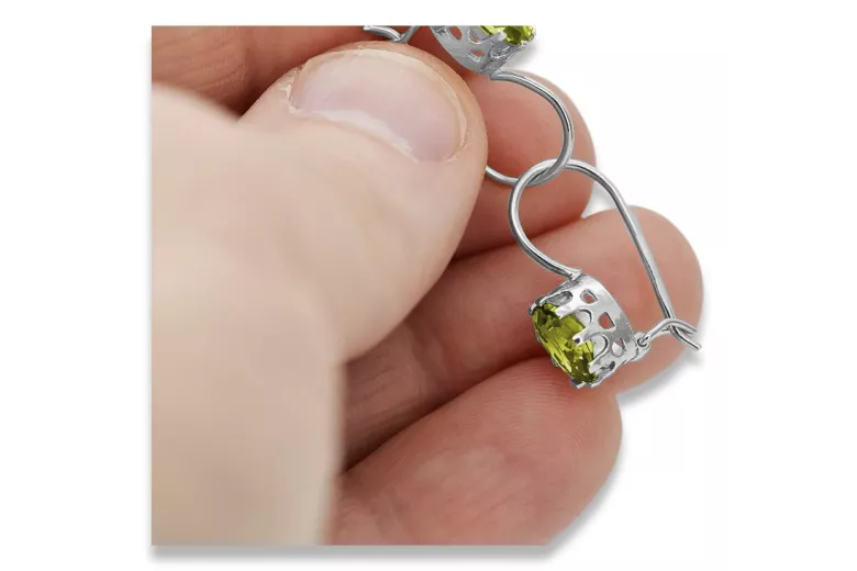 Vintage Vintage 925 Silver Peridot earrings vec196s