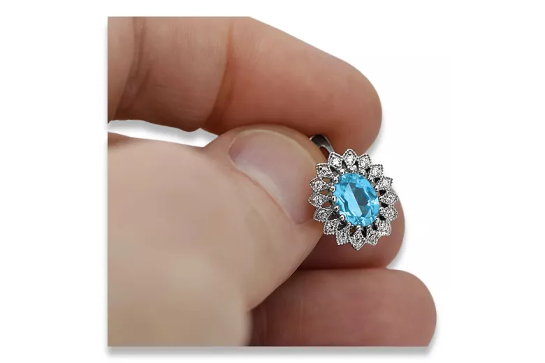 Elegant 14K White Gold Earring Set with Brilliant Aquamarine vec125w