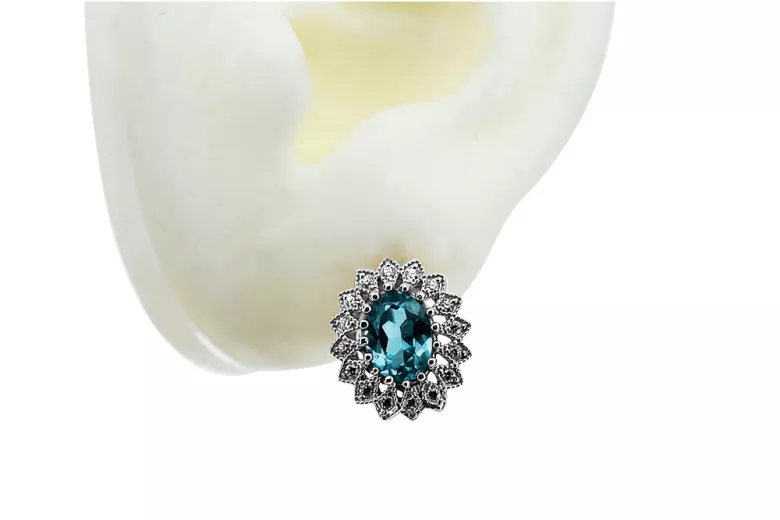 Elegant 14K White Gold Earring Set with Brilliant Aquamarine vec125w