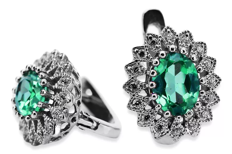 Chic 14K White Gold Earrings with Emerald Accents vec125w