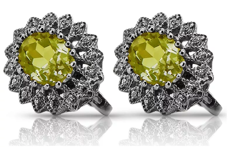 "Sophisticated 14K White Gold Yellow Peridot Drops VEC125W" Vintage