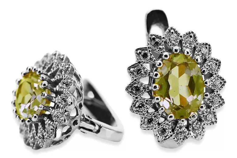 "Sophisticated 14K White Gold Yellow Peridot Drops VEC125W" Vintage