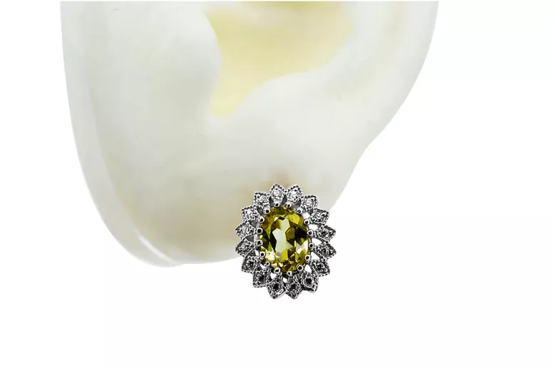 "Sophisticated 14K White Gold Yellow Peridot Drops VEC125W" Vintage