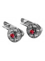 Or blanc 14 carats avec des boucles d'oreilles rubis vintage vec161w Vintage