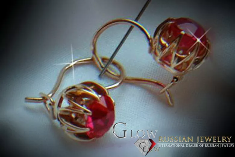 Boucles d'Oreilles en Or Rose 14 Carats et Rubis, Style Vintage Raffiné vec062