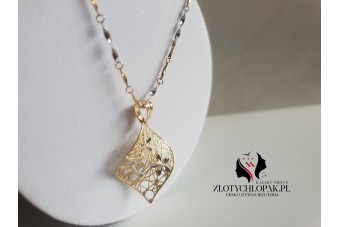 copie a pandantiv cu frunze de aur de 14k 585 și lanț de frânghie cpn005yw&cc074y