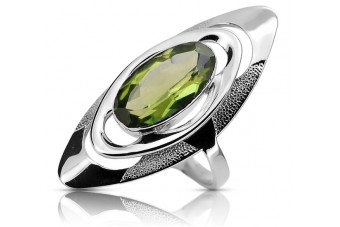 Anillo ruso de plata 925 con Peridoto vrc189s