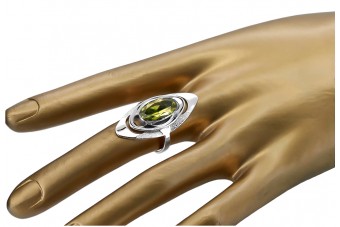 Russischer 925er Silberring mit Peridot vrc189s