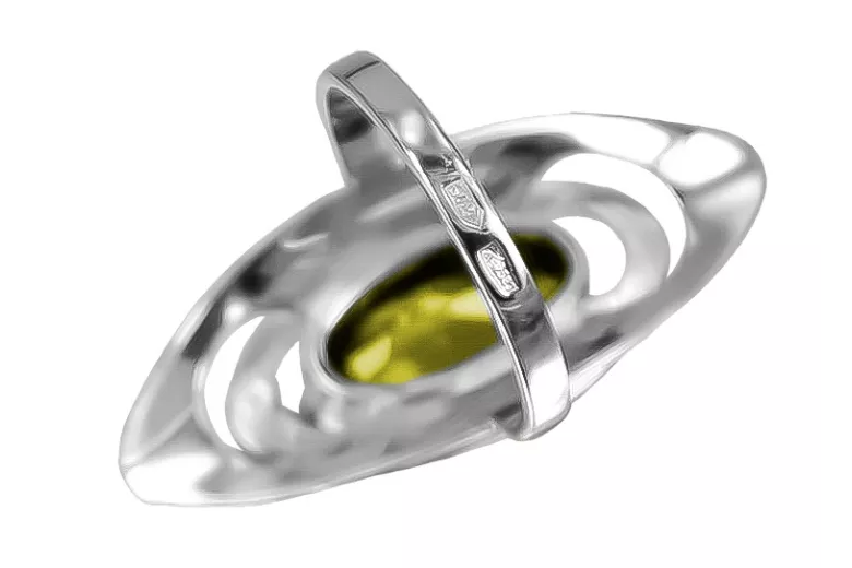 Anillo ruso de plata 925 con Peridoto vrc189s