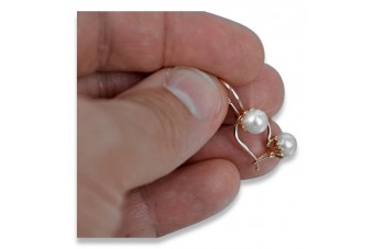 Золотые серьги с жемчугом