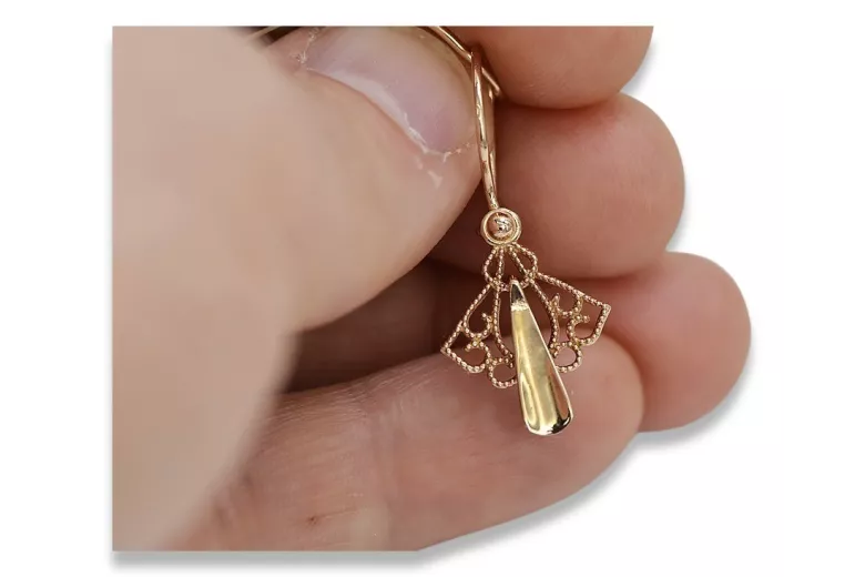 "No Stones Vintage Leaf Earrings in Original 14K Rose Gold" ven127